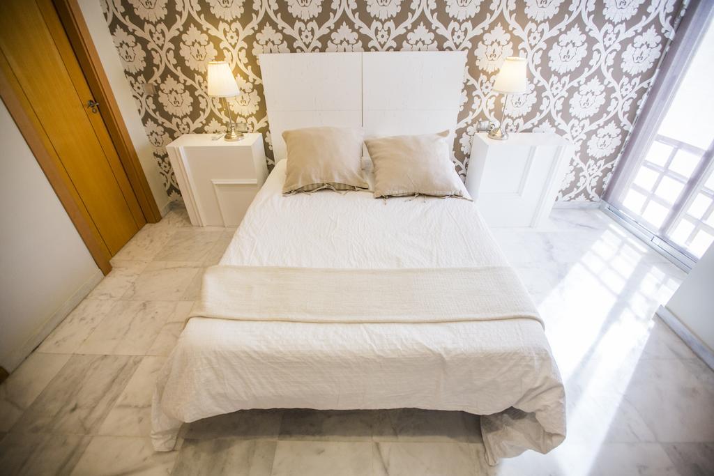Ab Apartamentos Reding 말라가 외부 사진