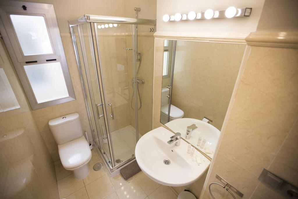 Ab Apartamentos Reding 말라가 외부 사진